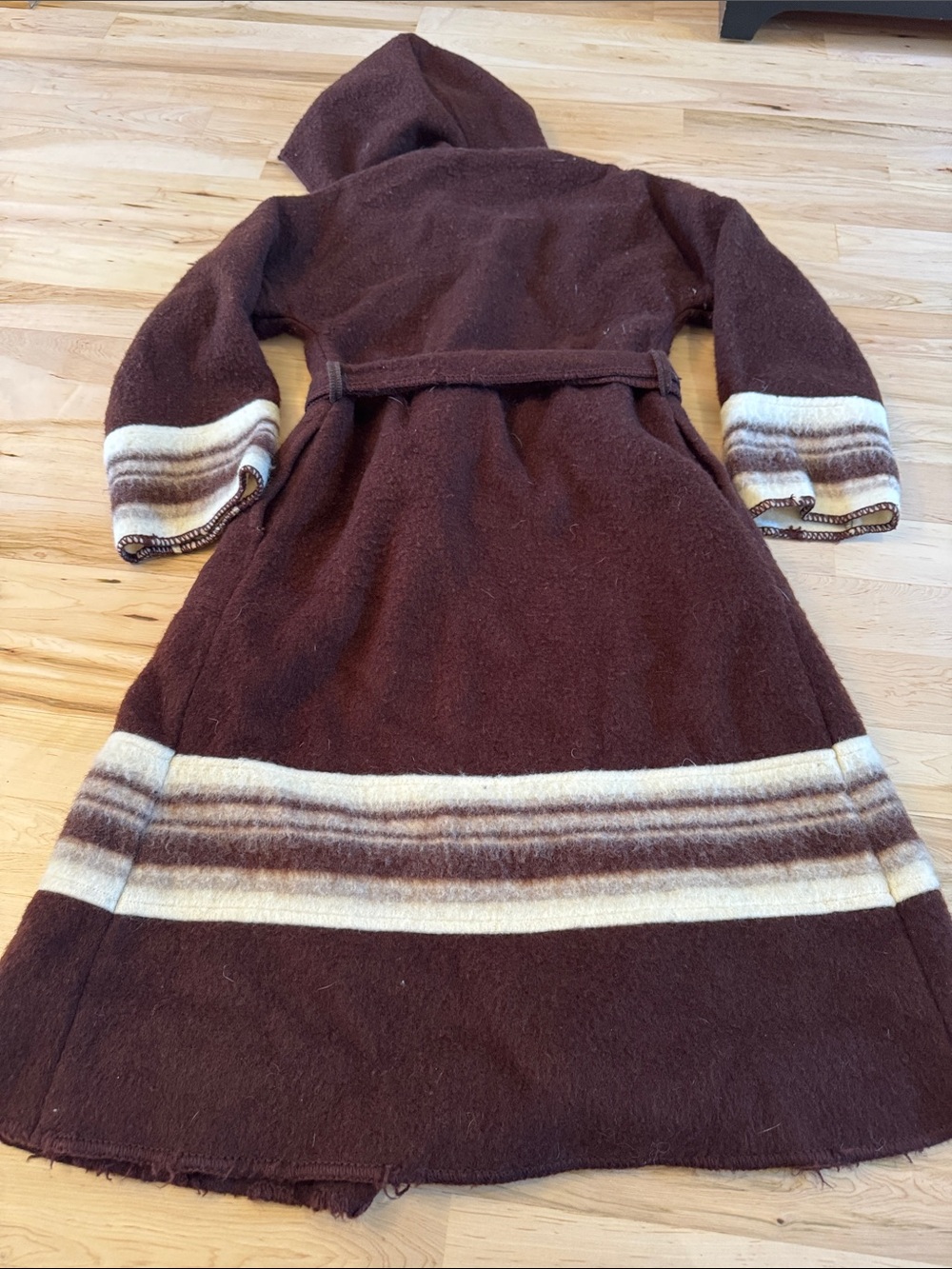 Vintage-100% Wool-Striped Cuff-Hem- brown hooded belted jacket coat-70s - Picture 8 of 8